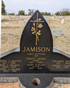 Barbara J., New York