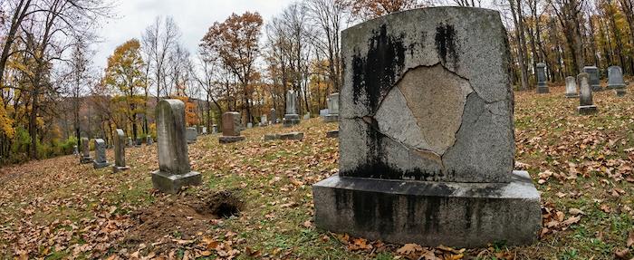 Professional headstone cleaning service in Pennsylvania cemetery