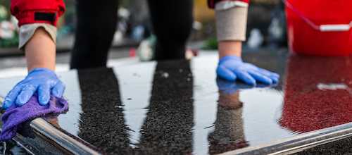 Professional headstone cleaning vs DIY monument damage