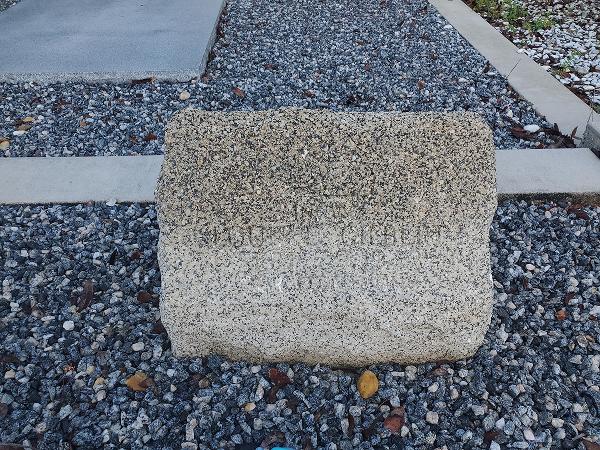 Cleaned and restored family headstone in Florida / Before